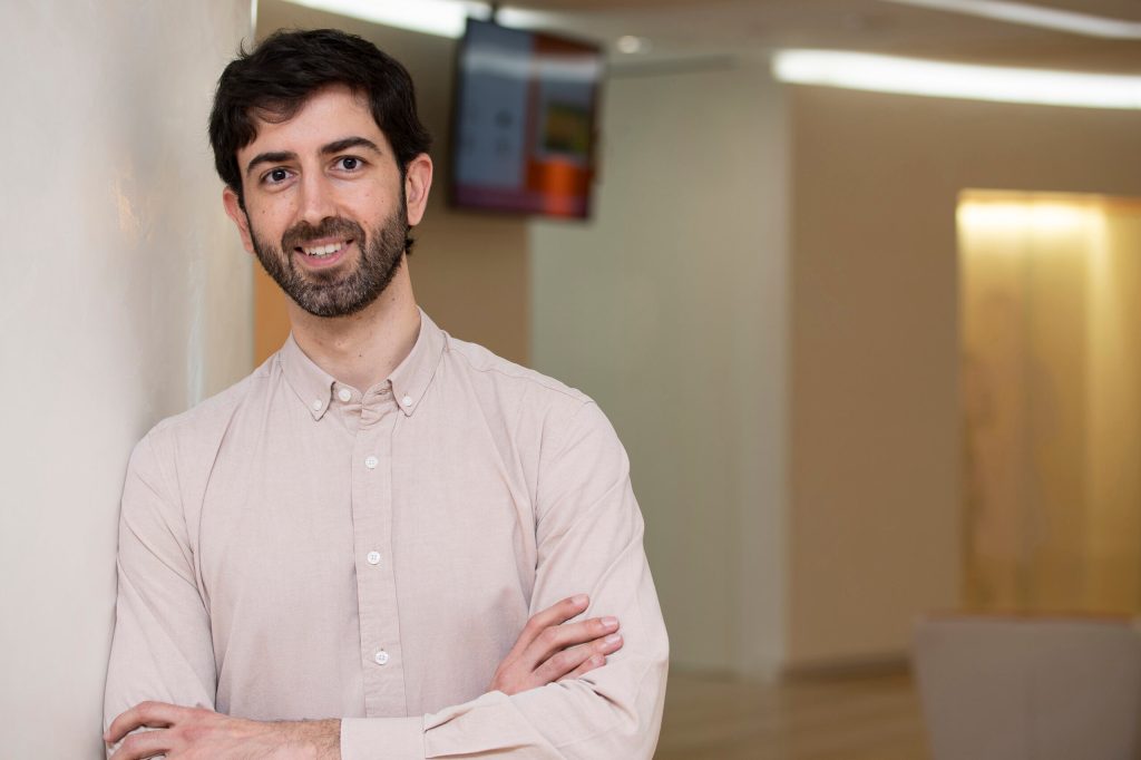 FWQ1ogcWYAM8aQV scaled